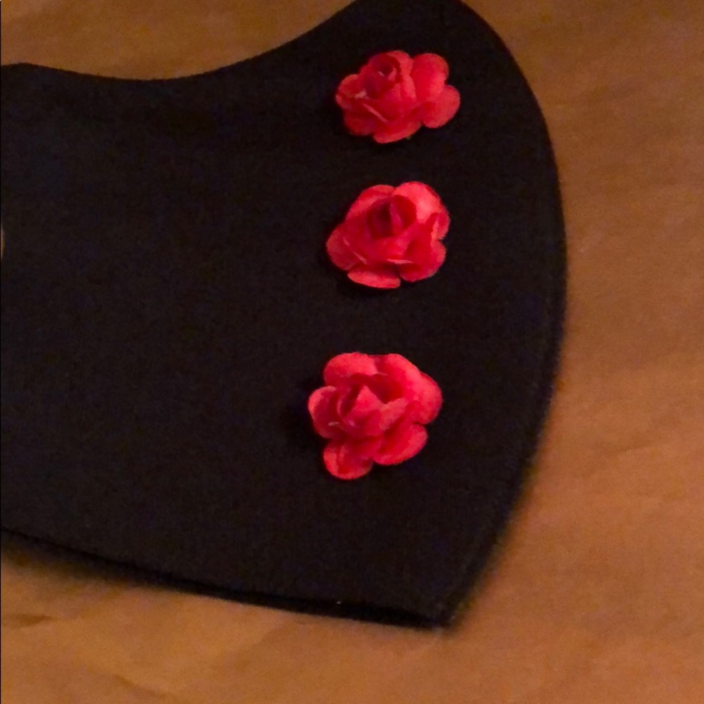 3D Red Flowered Black Face Mask Comfortable New